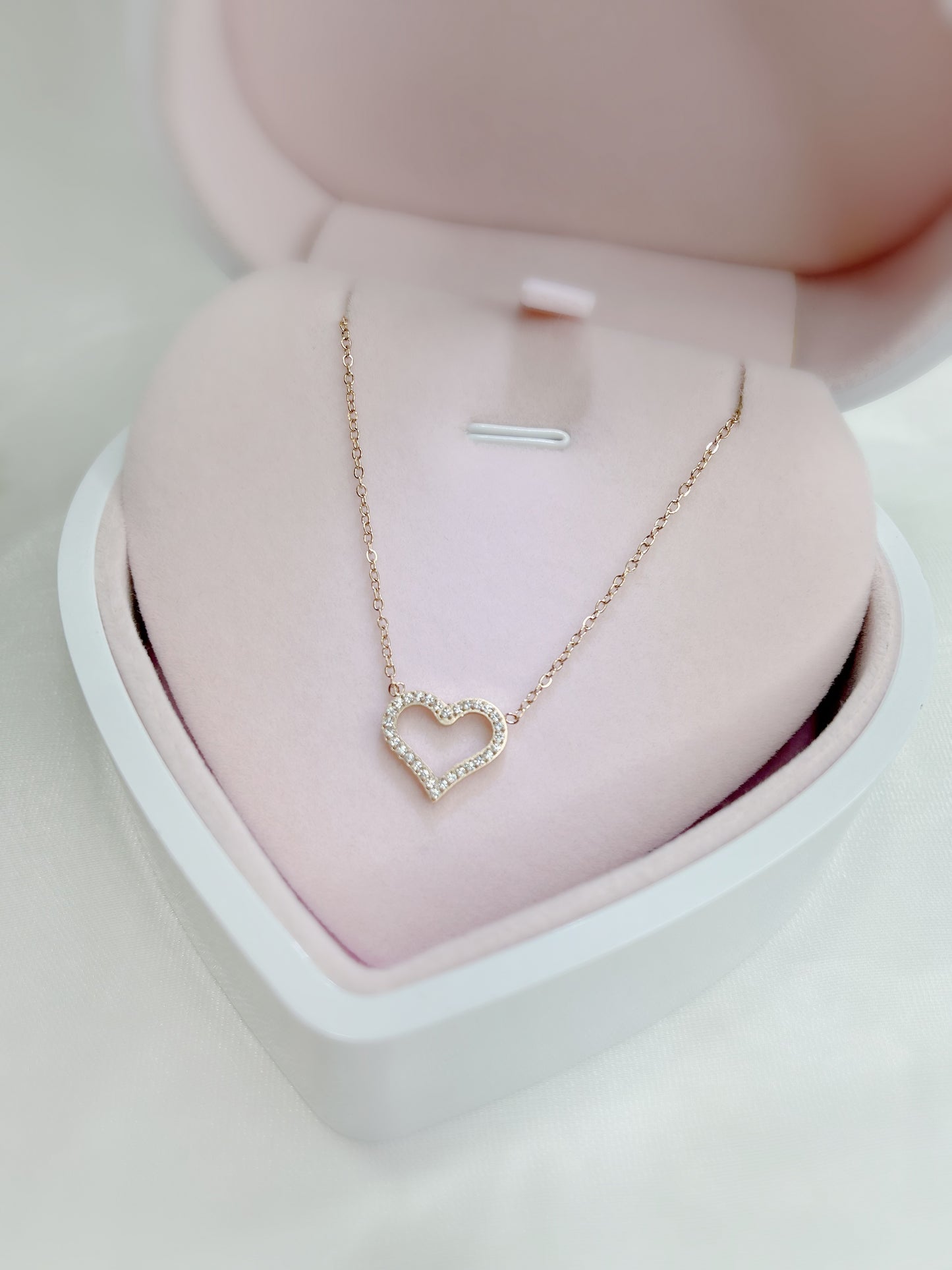Freya Heart Rose Gold Necklace